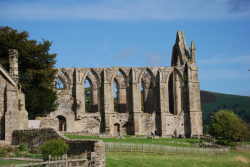 BoltonAbbey2009-003